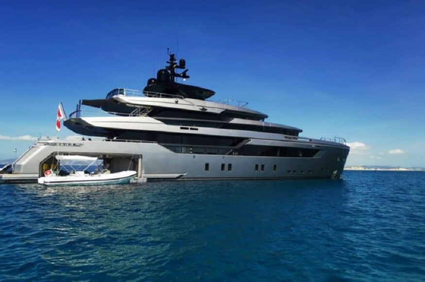 Cannes yachts for charter